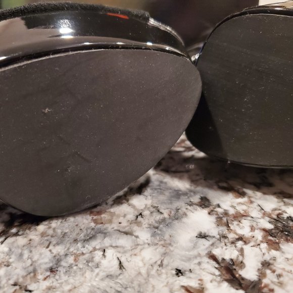 Luichiny Nicka Bee Suede booties NIB - Picture 5 of 8